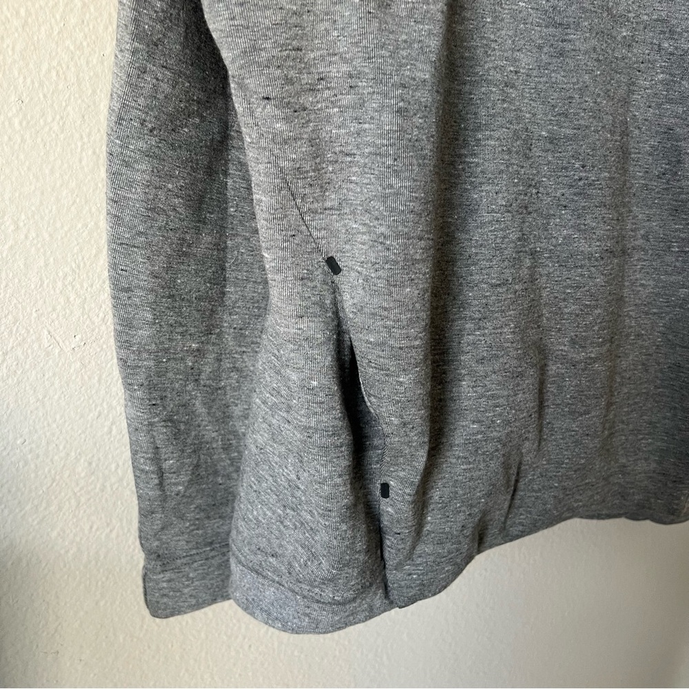 Nike Men's Gray Hoodie - Picture 3 of 8